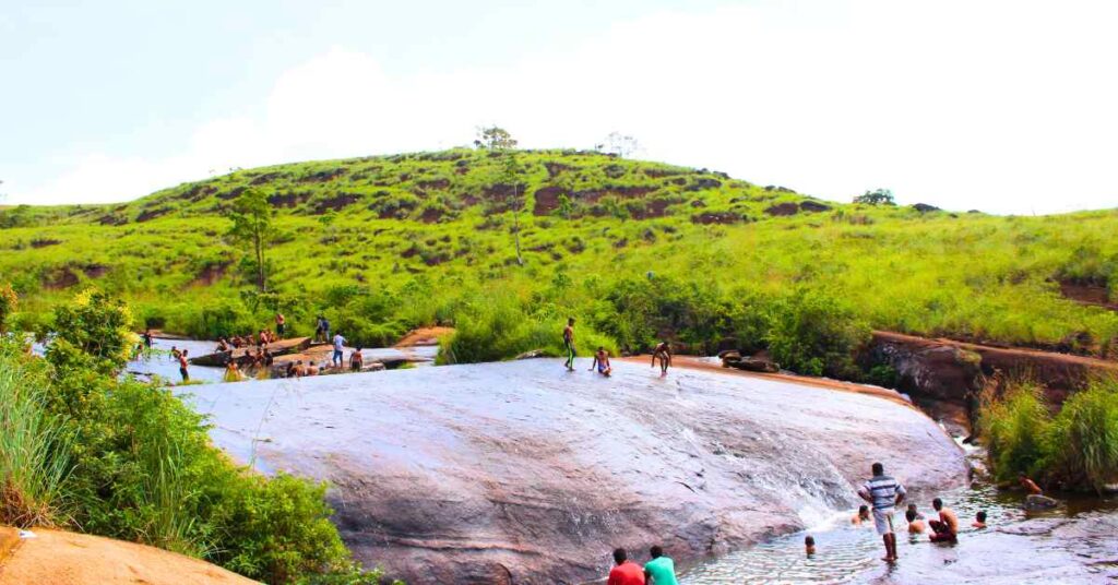 Patna Sliding Rock Deniyaya